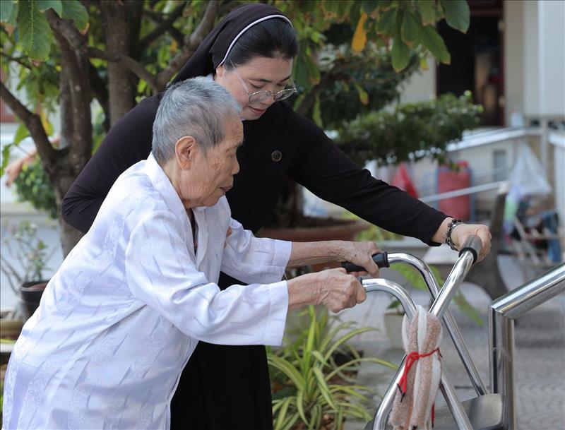 Mái Ấm -  Nơi Trao Gửi Yêu Thương (CB)