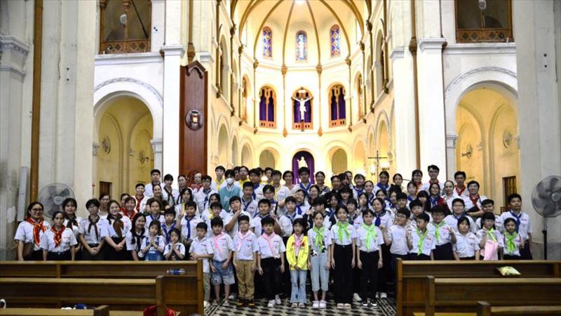 Hành trình Đức Tin của các em Thiếu nhi Giáo xứ Hiển Linh (GH)