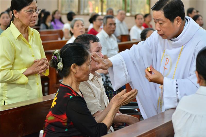 Giáo Xứ Thánh PhaoLô: Thánh Lễ Xức Dầu Bệnh Nhân Ngày 11 Tháng 02 (GH)