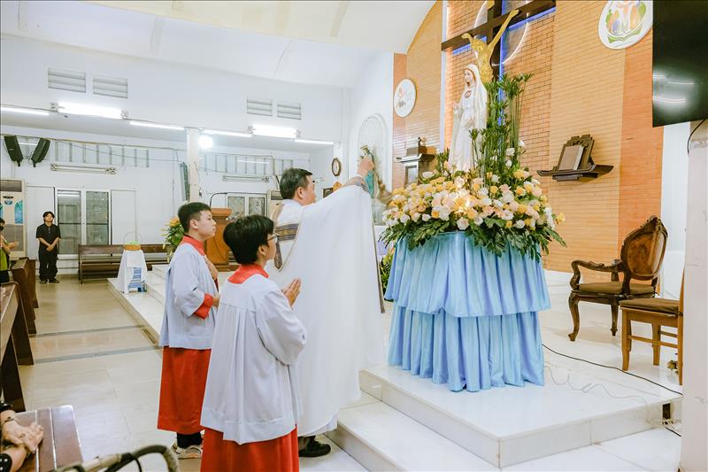 Giáo xứ Thánh Martinô: Kinh Mân Côi - Lời kinh kết nối (GH)