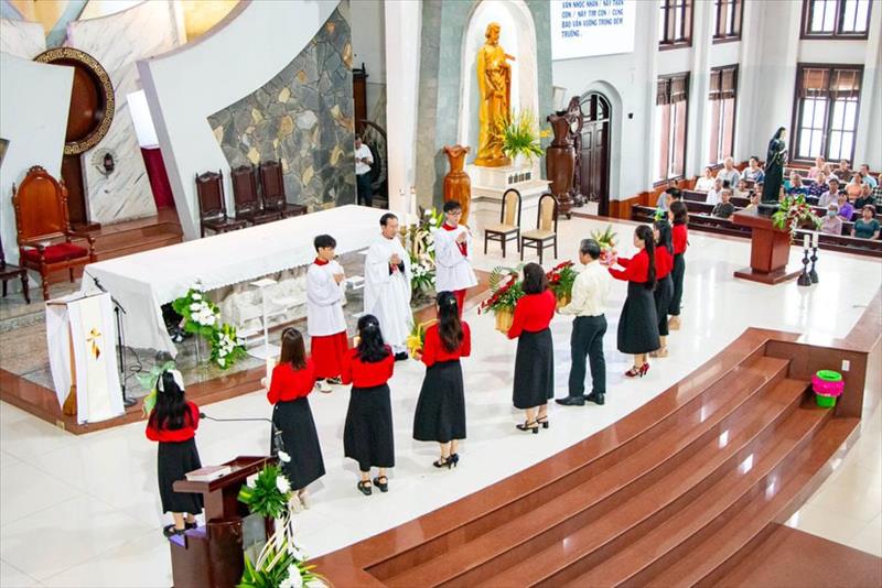 Giáo xứ Tân Thái Sơn  mừng Lễ Thánh Faustina - Bổn mạng Ca đoàn Nguyện Ca (GH)