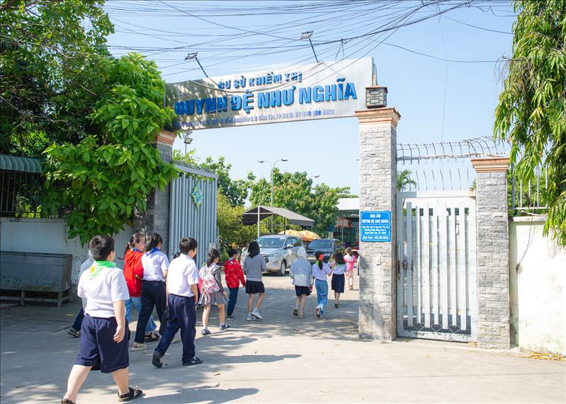 Thiếu nhi Giáo xứ Bàn Cờ dến thăm Cơ sở khiếm thị Mái ấm Huynh Đệ Như Nghĩa (GH)