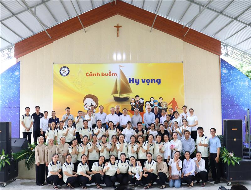 Học Thần Học: Ân Huệ Và Sứ Mạng