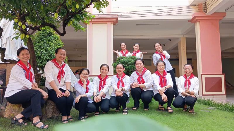 Làm sao để “Khác” không trở thành “Khắc”?